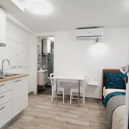 Apartment Studio Tony & Old Split *